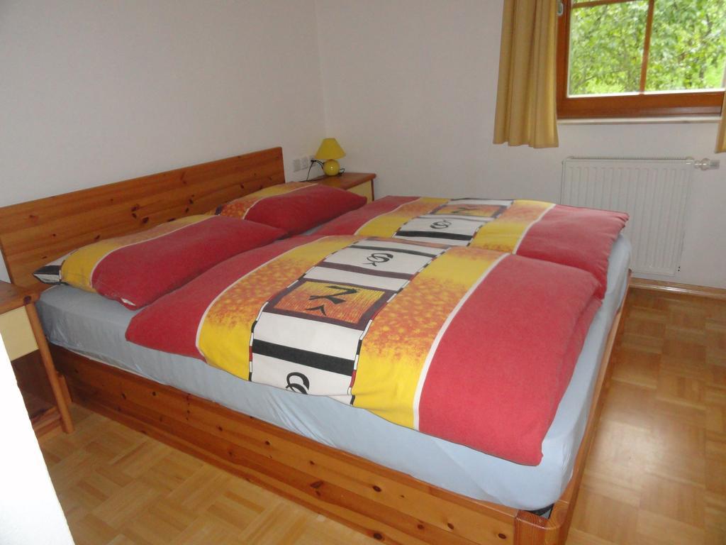 Farm Stay Dolinar Krainer Bohinjska Bela Bilik gambar